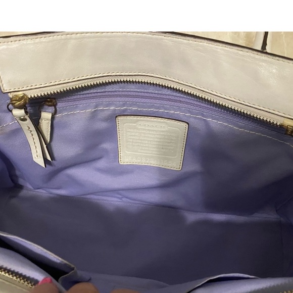 Authentic coach 12ch wide 10ch long shoulder bag - Picture 4 of 5